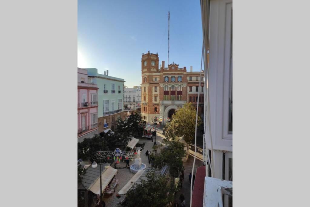 La Casa De Las Flores By Gades Gestion كاديز المظهر الخارجي الصورة